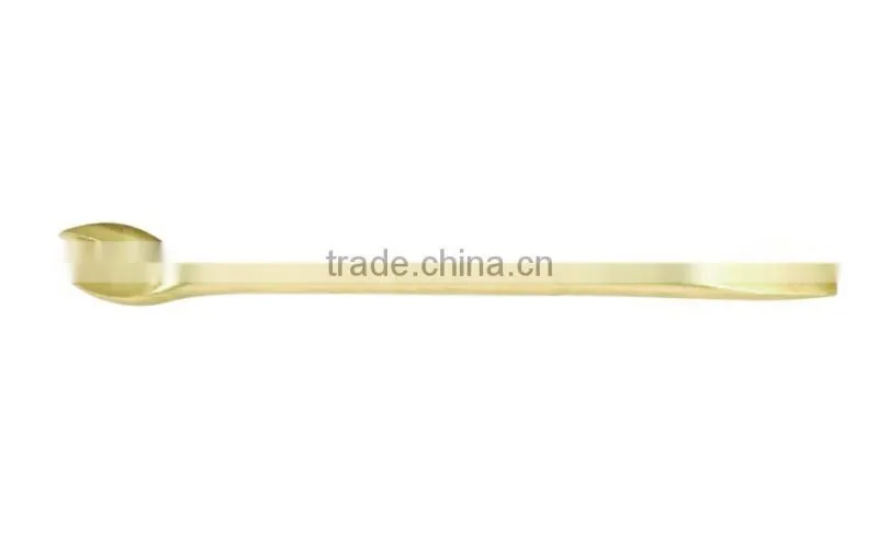 Non sparking hand tool bar wrecking spark free tools