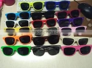 factory hot selling plastic sunglasses