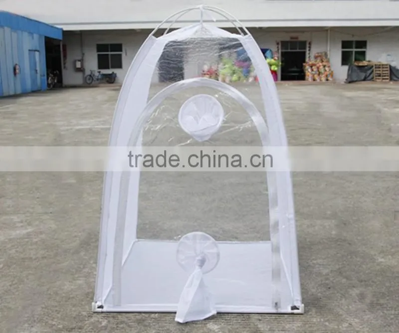 Portable mini mesh insect house