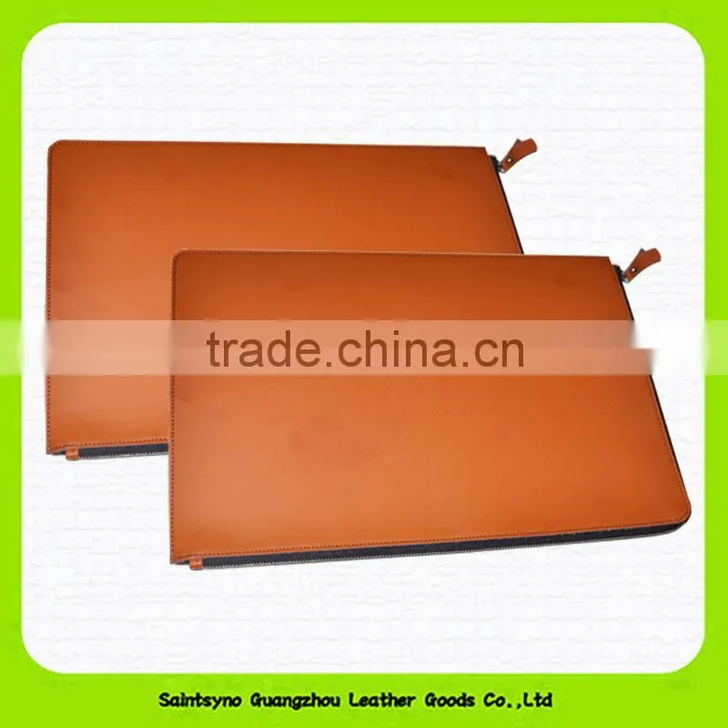 15034 Genuine leather tablet bag with zipper closure