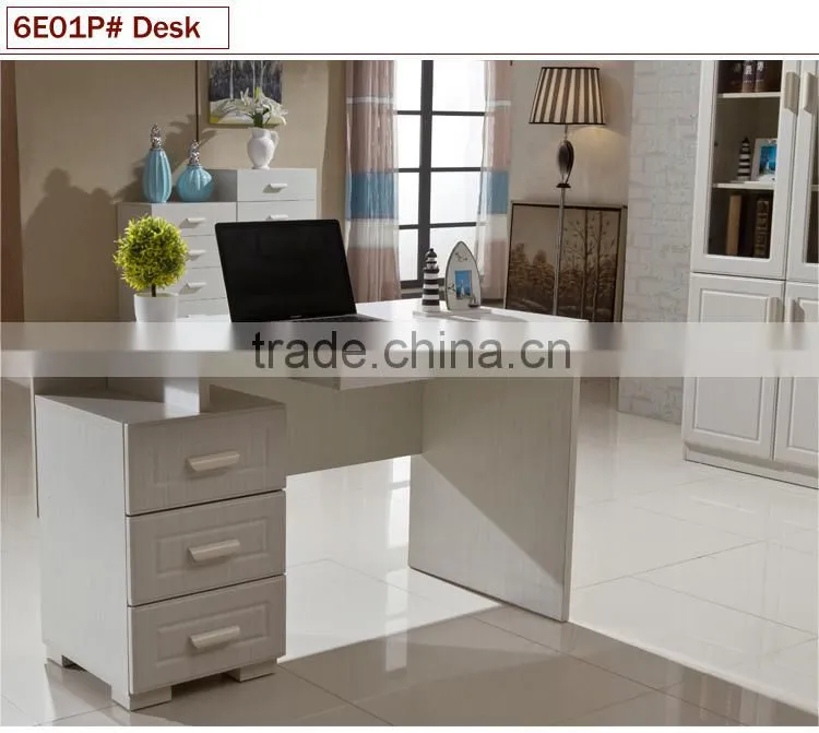 Computer Desk with Assembly Instruction