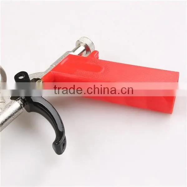 China Hand Tool PU Foam Tool Cordless Caulking Gun