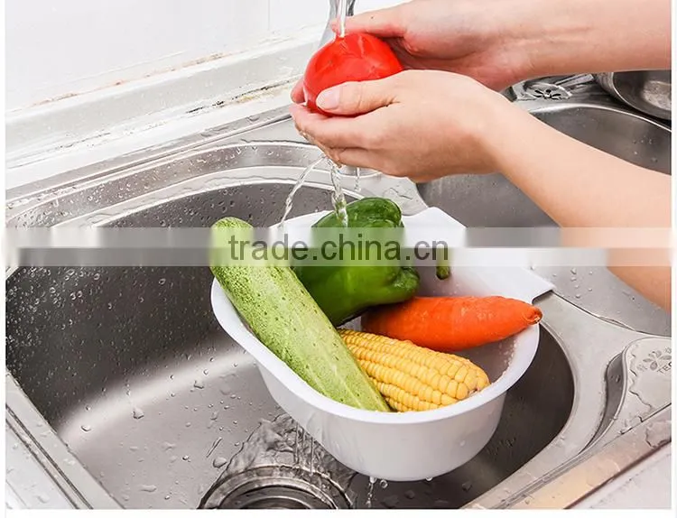 Suspensible draining sink vegetable and fruit basket --blue