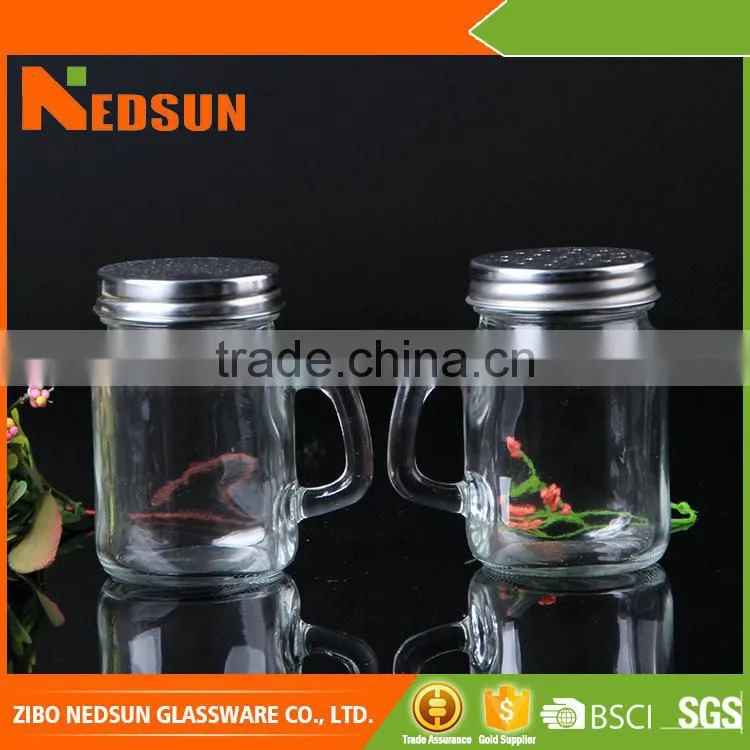 Latest wholesale high quality 74ml Smooth Top selling small glass container