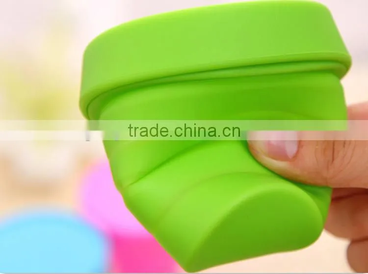 The Silicone Collapsible Outdoor Folding Cup Retractable Drinking Water Cup