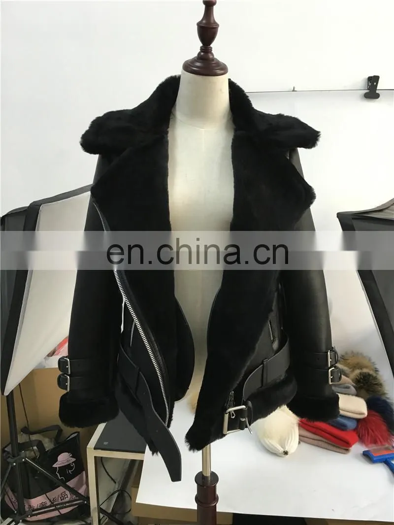 2016 Newest European Genuine Sheepskin Ladies Winter Coat Short Women Real Leather Coat