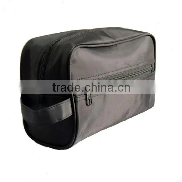 Business type zippered polyester wrist cosmetic bag for men