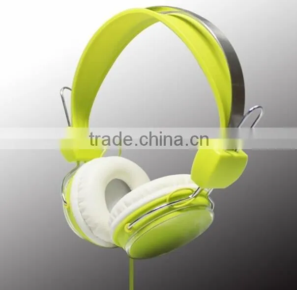 High quality stereo earphone headset.High Performance Dual gold-plated plug .Dual iner Earphones With Mic(EH-S452)