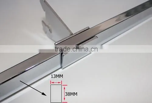 Slotted mounted bracket for tube display support