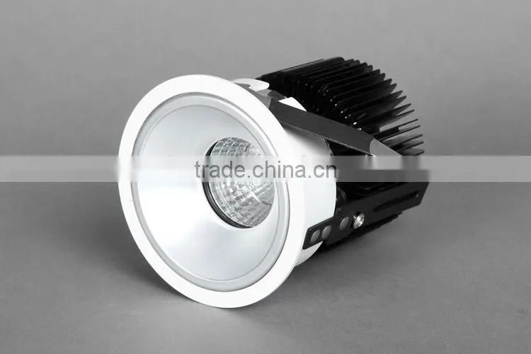 Recessed 15w cob led spot light with champagne silver reflector