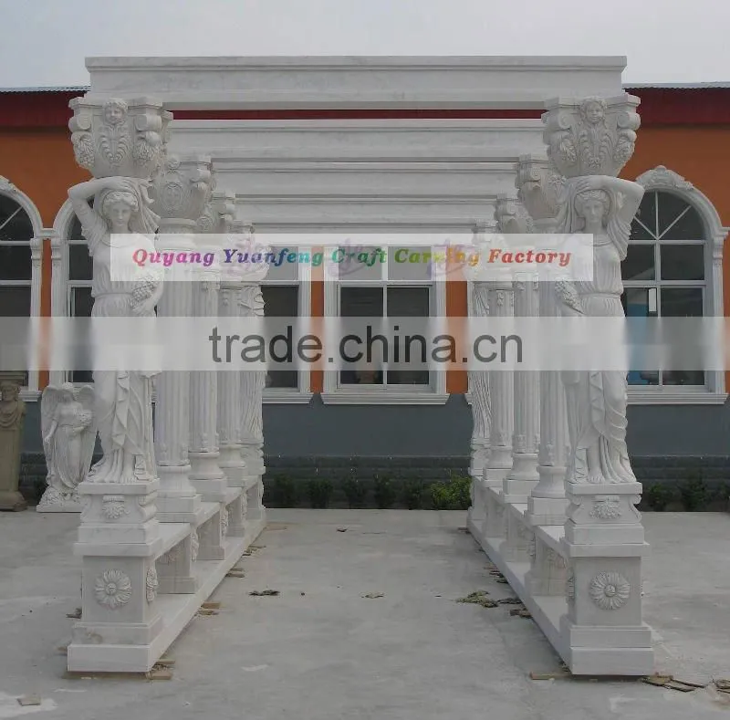 big landscaping female sculpture