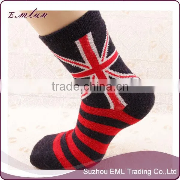 Wholesale custom high quality sports socks/ striped socks/digital print socks