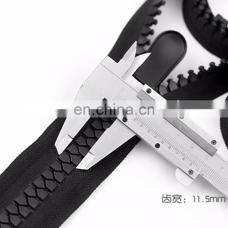 black long chain nylon zipper polyester waterproof zipper factory price zipper