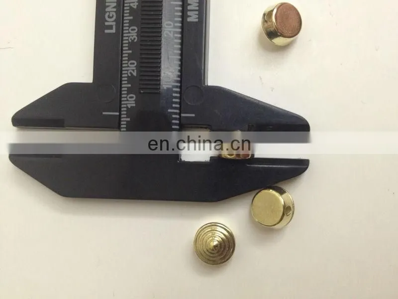 hot sell colorful plasic spike studs sew on or glue on clothing bags garment or shoes accessories