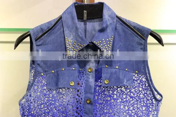 Women's two-tone hollowed-out sleeveless tops with a hob-nail shirt collar