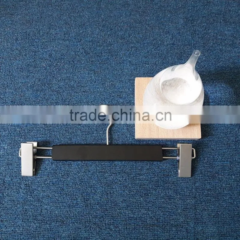 Shenzhen De Liang Display Wooden hanger cheaper price