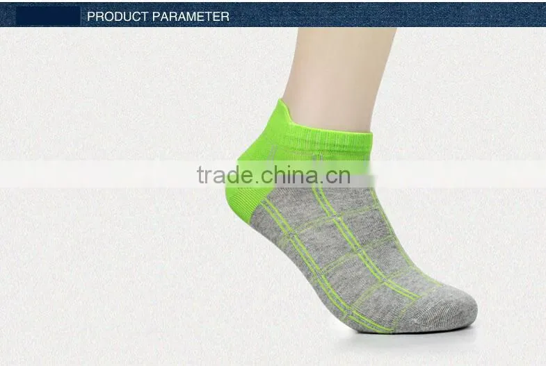 Light White Cotton Woman Socks Custom Design Ankle Socks Socks Men