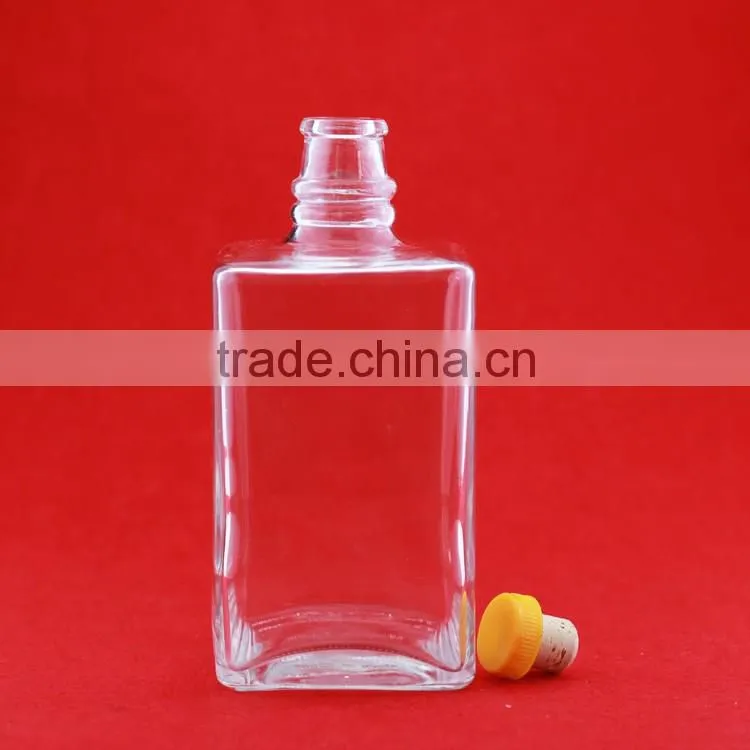 2016 new design juice glass bottle square glass bottle white liquid bottle