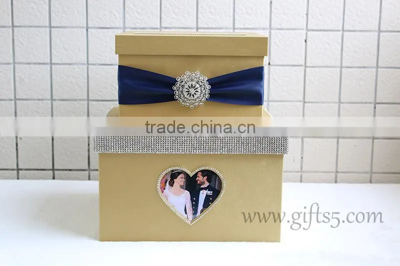 Worderful gold wedding gift boxes in handmade