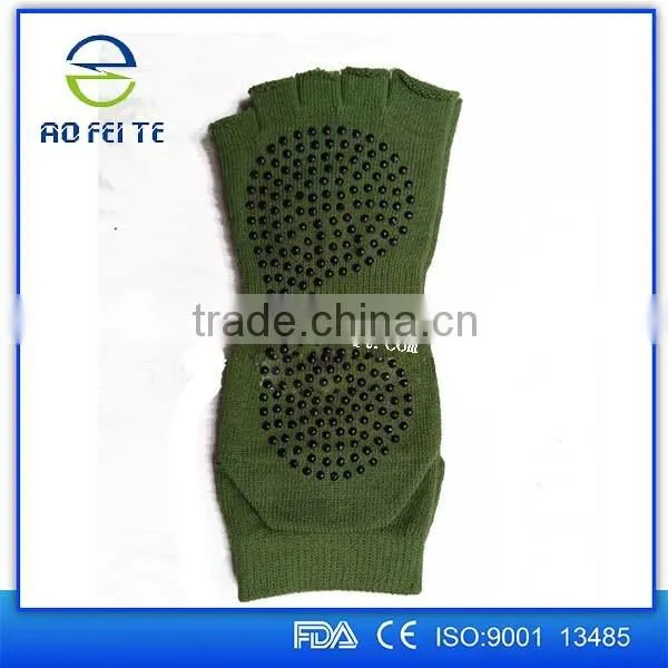 best selling custom Fashion men's Non-slip socks