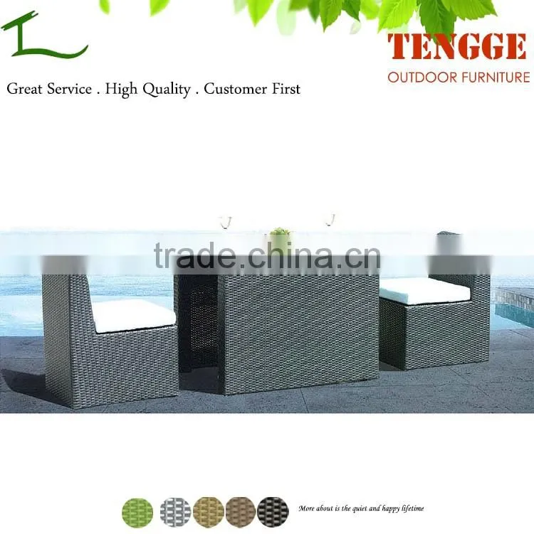 YH-8200 Garden furniture 3 pieces outdoor metal rattan table and chairs