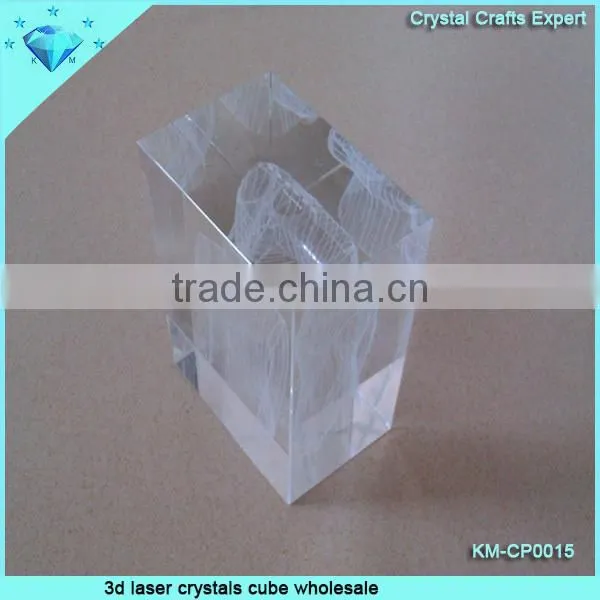 Alibaba sell cheap custom crystal award and trophy, crystal gifts and crafts