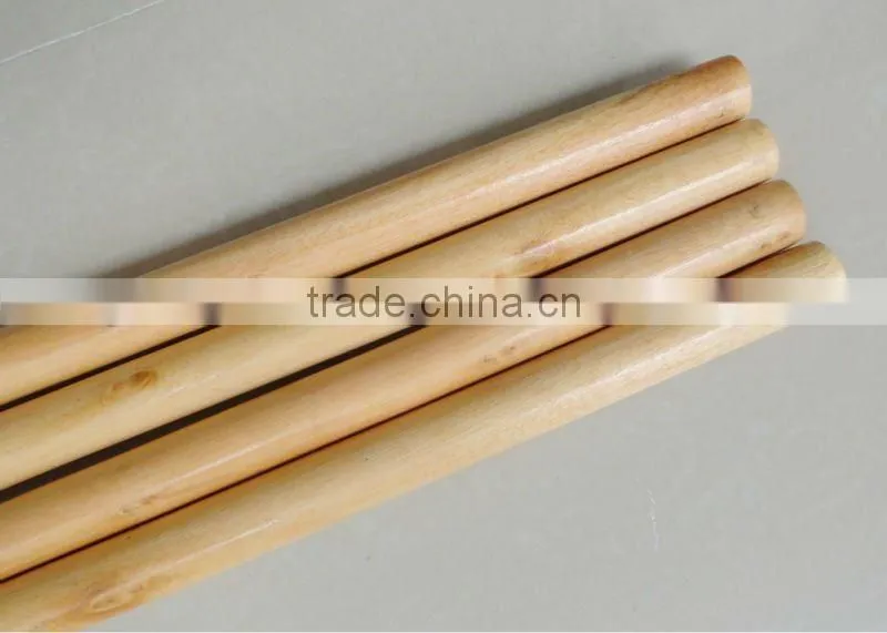 Decorating paint brush wood handle