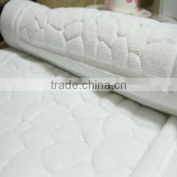 Top grade hotel towel floor mat towels with jacquard logo custom hot sale