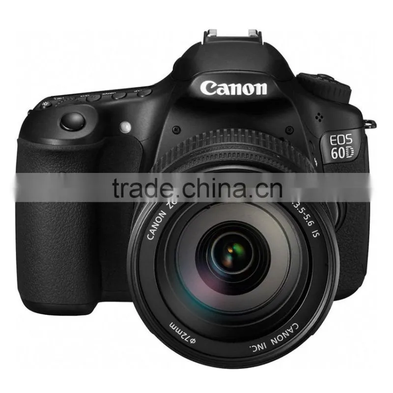 Canon EOS 60D with 18-200mm IS Kit + 16GB + Bat