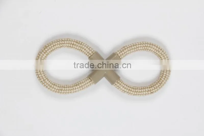 Eco-friendly pet rope toy with plastic natural chewable dog toy
