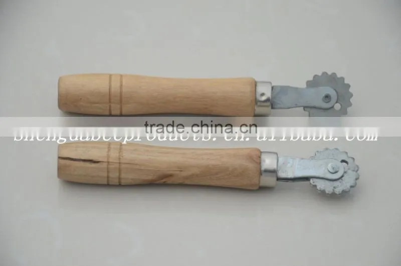 ABS Resins bee queen-excluder