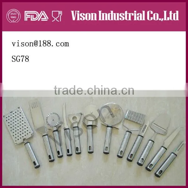 2014 Sale Perfect Kitchen Gadget Hot Coconut Grater (SG78)