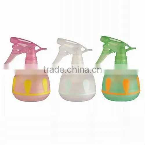 Plastic garden spray bottle