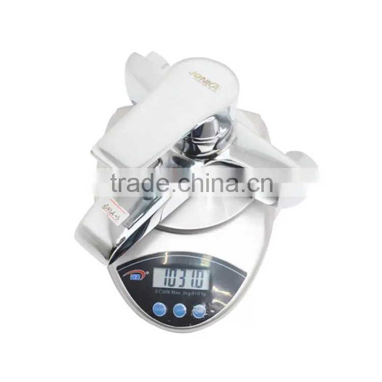 2015 top selling surface mounted double holes shower faucet