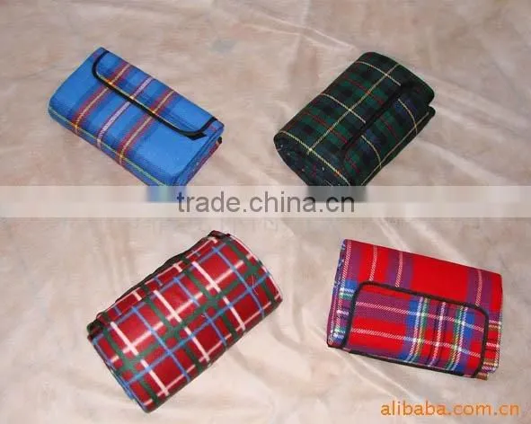 Top Quality Portable Fleece Picnic mat for Camping Baby Crawl and Children Playing Eco Friendly Wholesale OEM