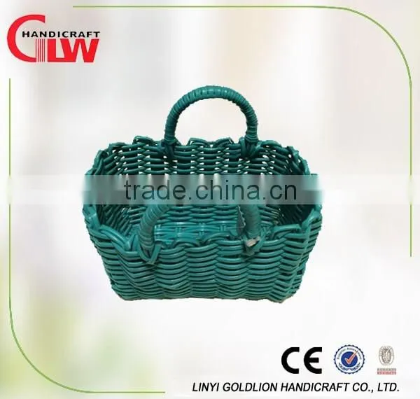 Casual woven plastic laundry basket
