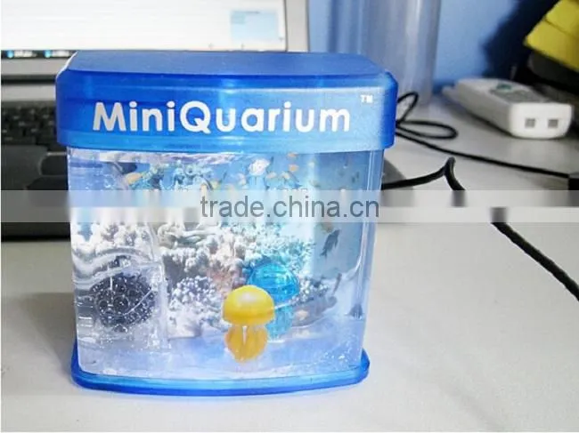 Mini USB Jellyfish Aquarium Tank