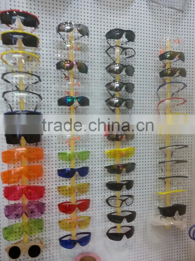 2016 New style safety goggles/safety protective /light weight Clear goggle