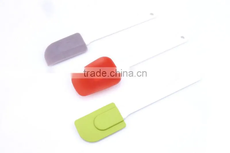 New product and colorful plastic spatula
