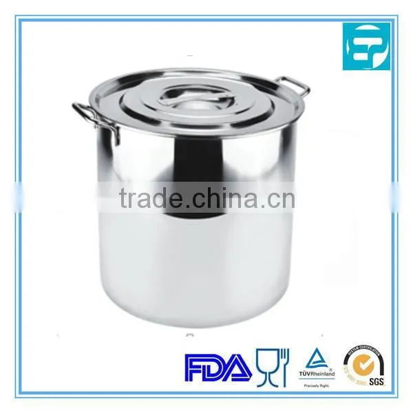 Large stainless steel stockpot casserole