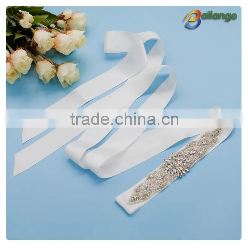 Hot selling new design rhinestone trim for women