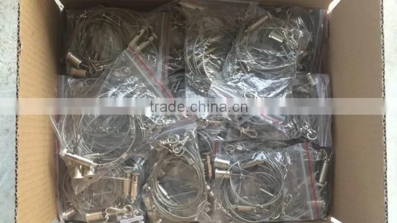 Hanger ropes with slings for THM liners