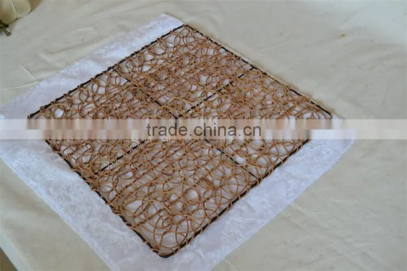 Eco-friendly rattan insulation mat for table, heat protection