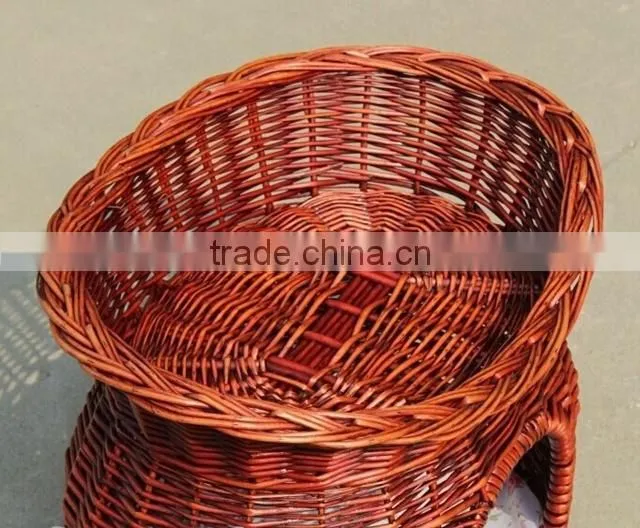 Wholesale cheap decorative wicker indoor dog house with balcony