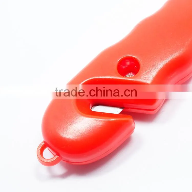 Promotion model car emergency hammer safety hammer with belt cutter