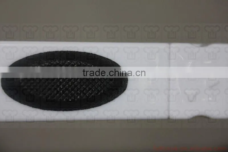 Multifuctional plastic food tong