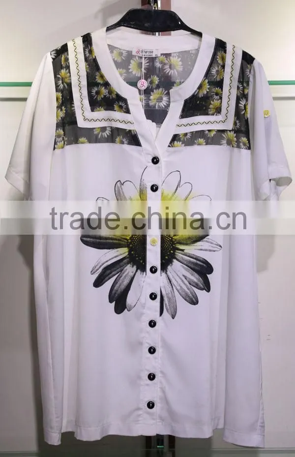 Short sleeve chiffon blouse with big and small daisies for fat women