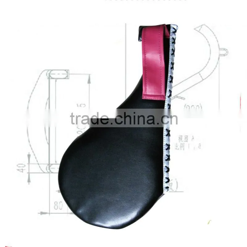 Train Hard Ladies Curved Focus Pads