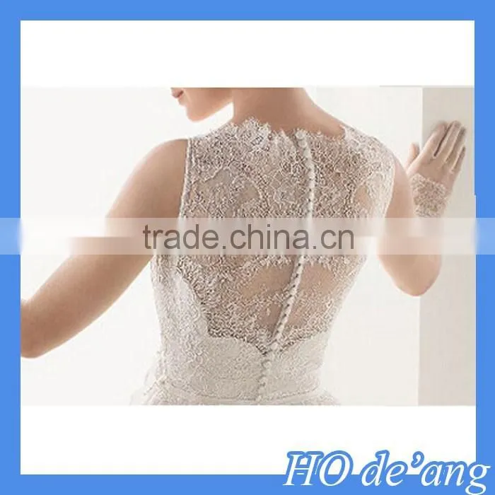 HOGIFT Simple word shoulder sexy lace wedding dress,Printed Flowers Luxurious Long Train Wedding Dress