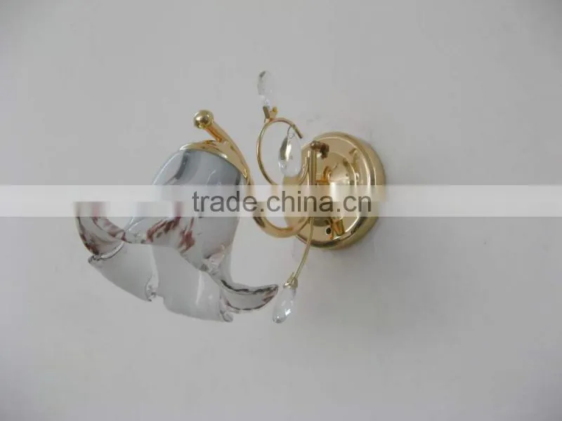 Luxury Golden Retro Vintage Home Decor Lily Flower Chandelier with China Export Factory